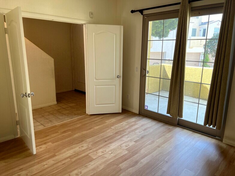 Building Photo - 1840 Spring Straw Ln