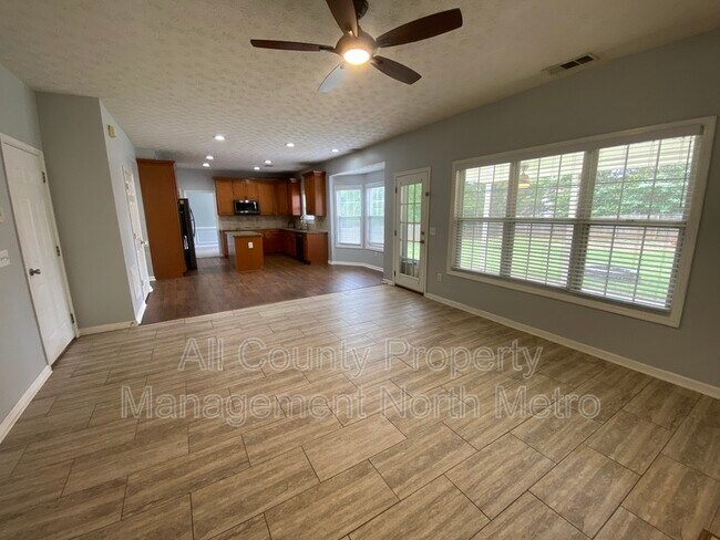 Building Photo - 2758 Adair Trl