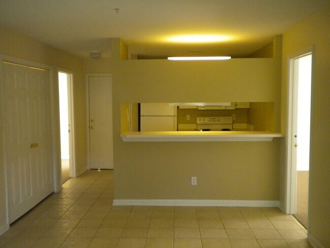 Building Photo - 1241 University Ct