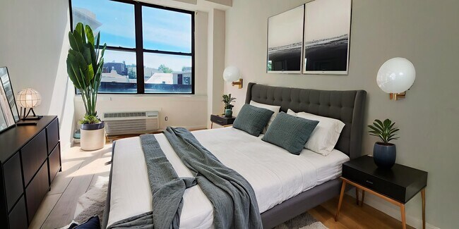 Building Photo - 30 Howe Ave