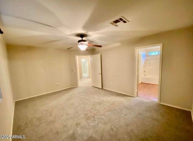 Building Photo - 4056 E Abraham Ln