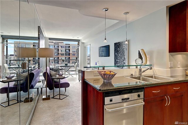 Building Photo - 2929 1st Ave