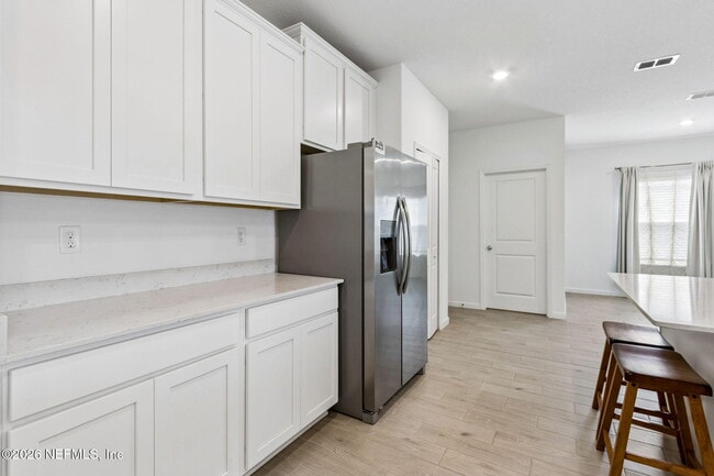 Building Photo - 3012 Granary Pk Ave