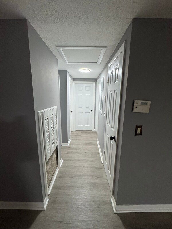 Building Photo - 5253 Kylan Dr N