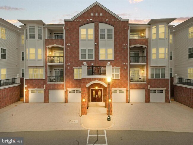 Primary Photo - 9200 Charleston Dr