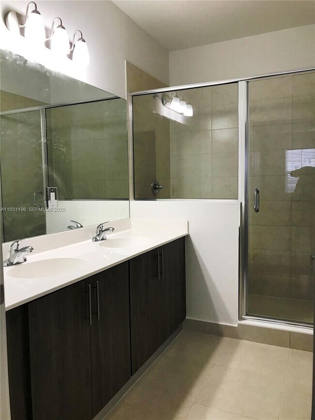 Building Photo - 15650 SW 136th St