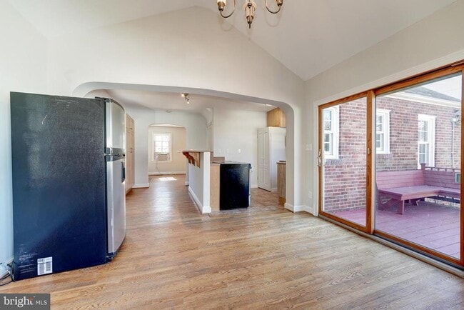 Building Photo - 4607 N Carlin Springs Rd