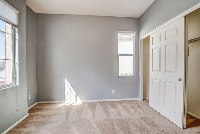 Building Photo - Status: Accepting Applications