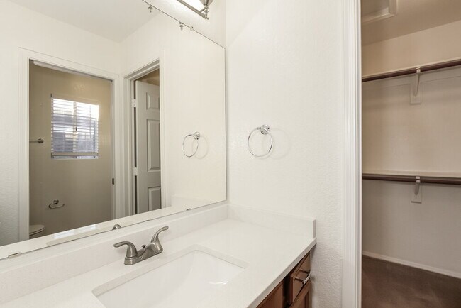 Building Photo - 3938 W Whispering Wind Dr