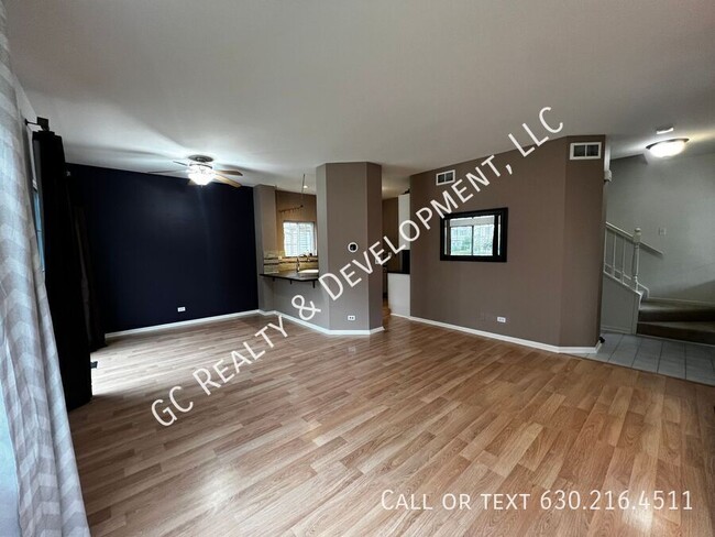 Building Photo - 308 Windsor-Unit A