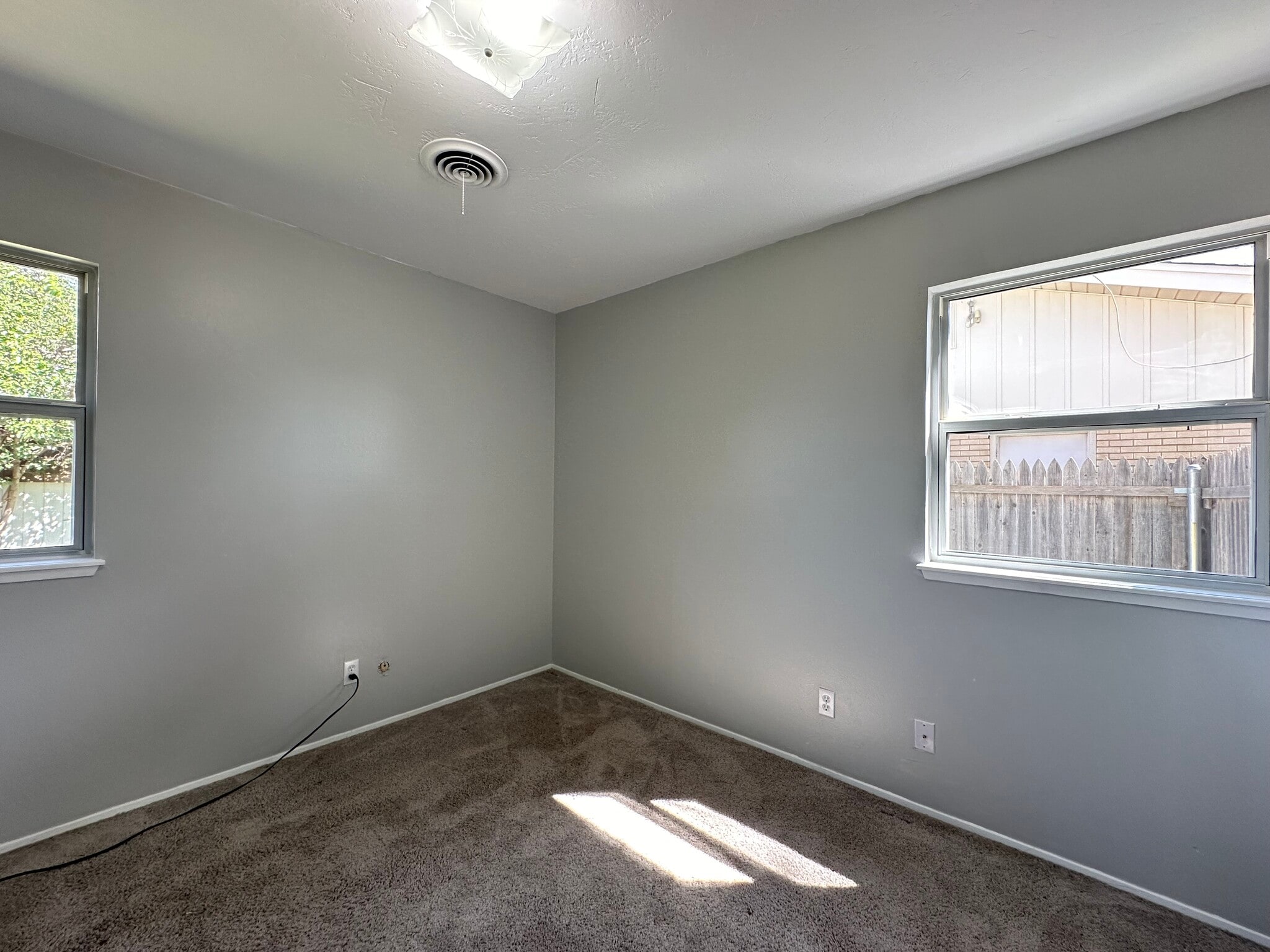Building Photo - 5111 Benton Dr