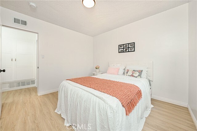 Building Photo - 895 Altura Way