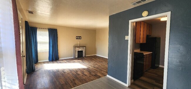 Building Photo - Charming 2 Bedroom 1 Bath Home in Vallejo Ready to Lease!