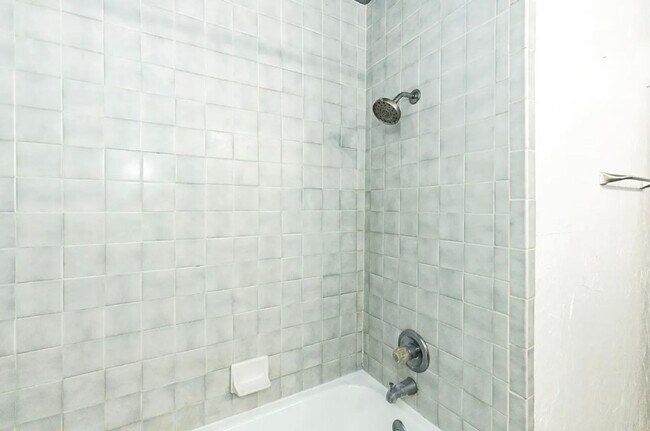Building Photo - 3712 37th St