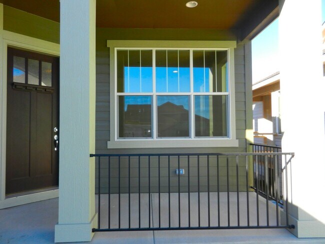 Building Photo - 15435 W 49th Dr