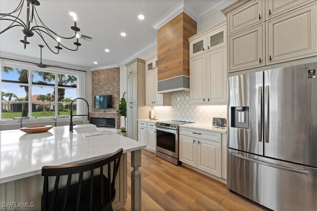 Building Photo - 8541 Peppertree Way