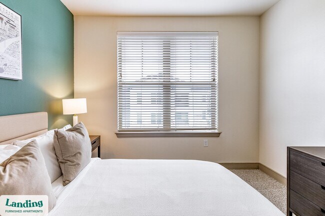 Building Photo - 3235 Heritage Trl