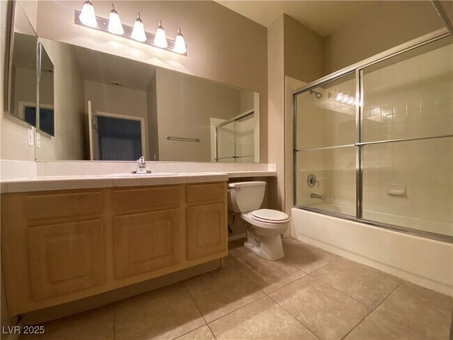 Building Photo - 5250 S Rainbow Blvd