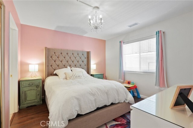 Building Photo - 874 W 3rd St