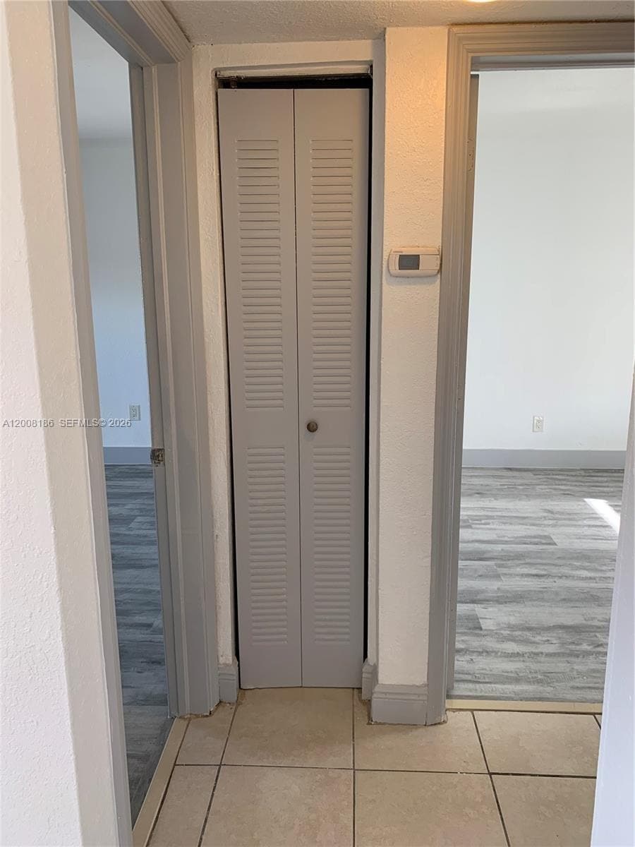 Building Photo - 241 S Royal Poinciana Blvd