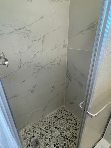 Building Photo - 5953 NW 25th Ct