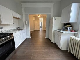 Building Photo - 1233 Christian St