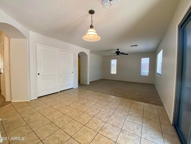 Building Photo - 2411 W Via Dona Rd