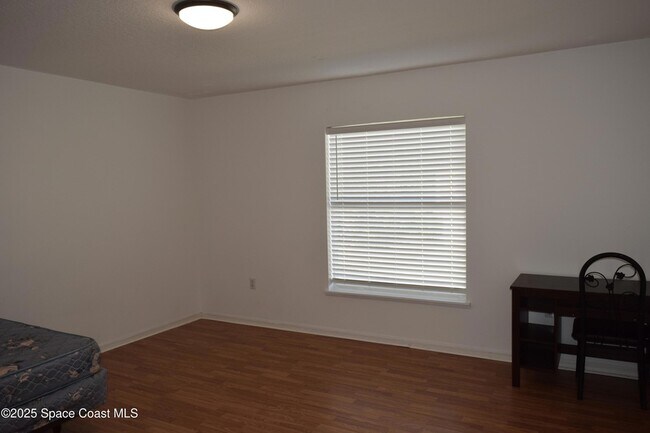 Building Photo - 501 Tortuga Way