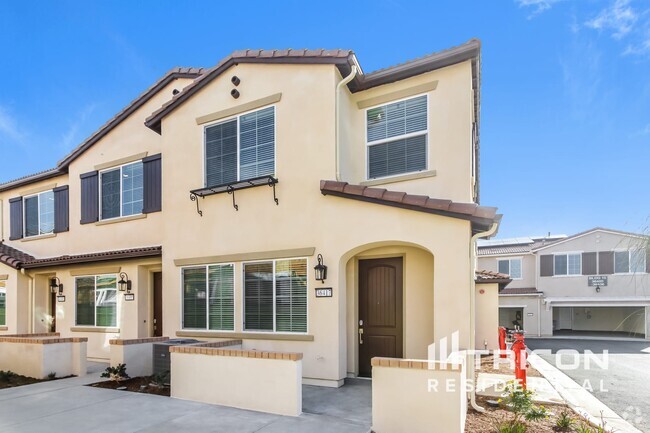 Building Photo - 36417 Creer Ct