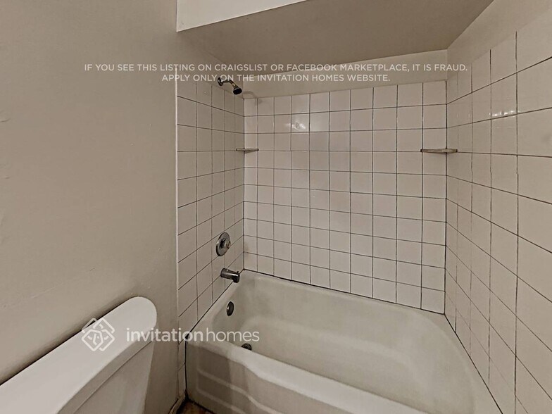 Building Photo - 1355 W 6th Ave