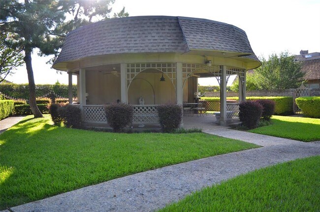 Building Photo - 4321 Dartstone Dr