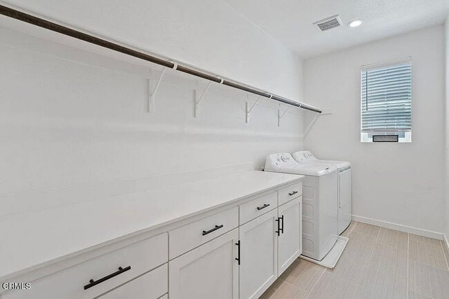 Building Photo - COMING SOON! 3/2.5 in Morgan Hill