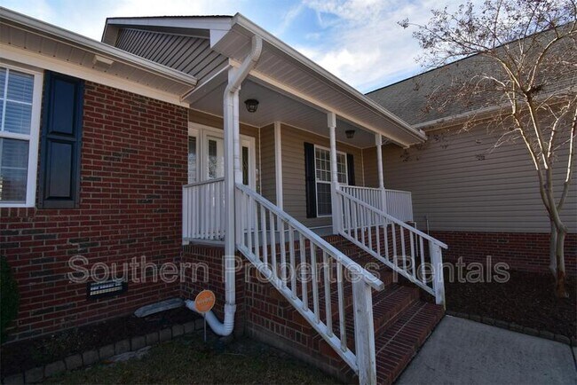 Building Photo - 89 Person Ct