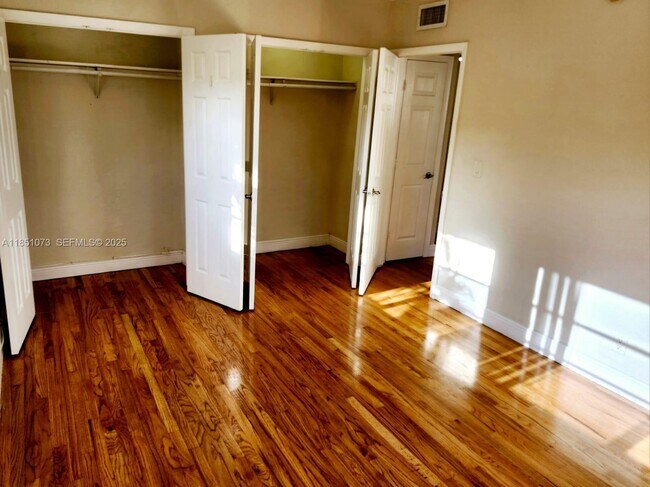 Building Photo - 340 84th St