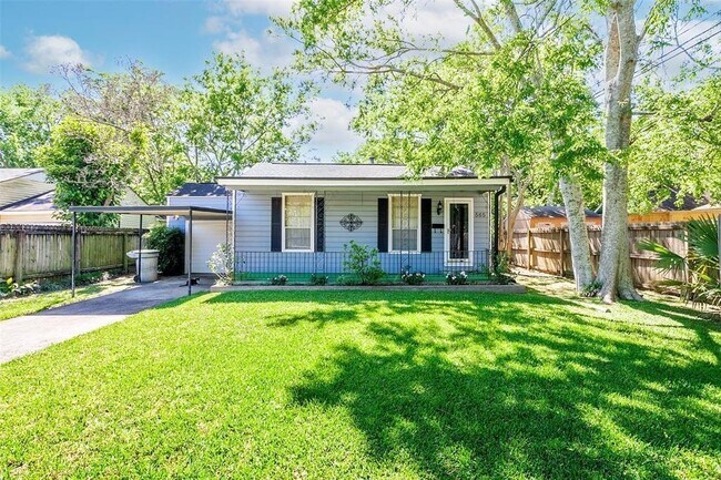 Primary Photo - Beaumont 25th