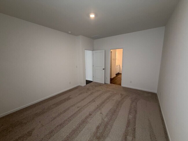 Building Photo - Beautiful 3 Bed 2 Bath New Construction Home in Shelbyville