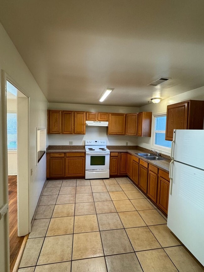 Building Photo - Charming 3 bedroom home in North Chico