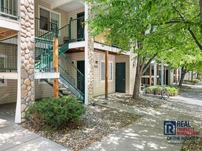 Building Photo - 2 Bed, 2 Bath Condo Near CSU!