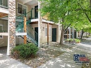 Building Photo - 2 Bed, 2 Bath Condo Near CSU!
