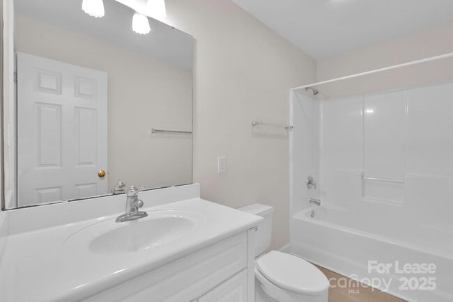 Building Photo - 607 Fort Mill Hwy