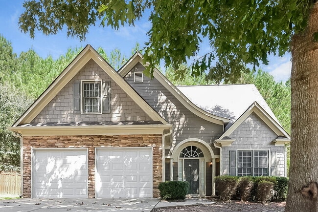 Building Photo - 207 Wildwood Way