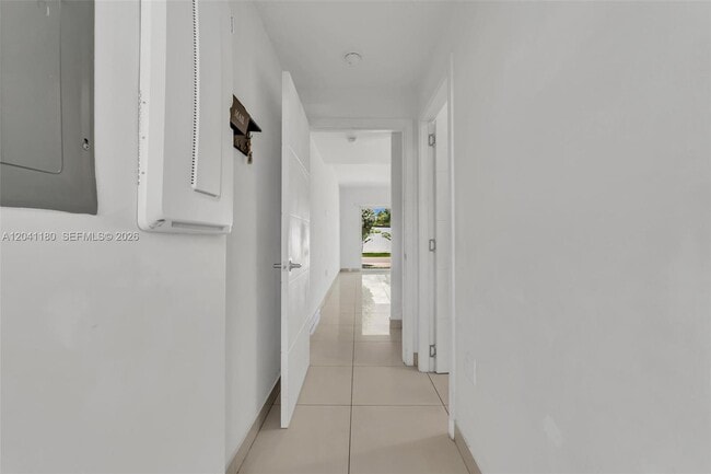 Building Photo - 25871 SW 139th Ct