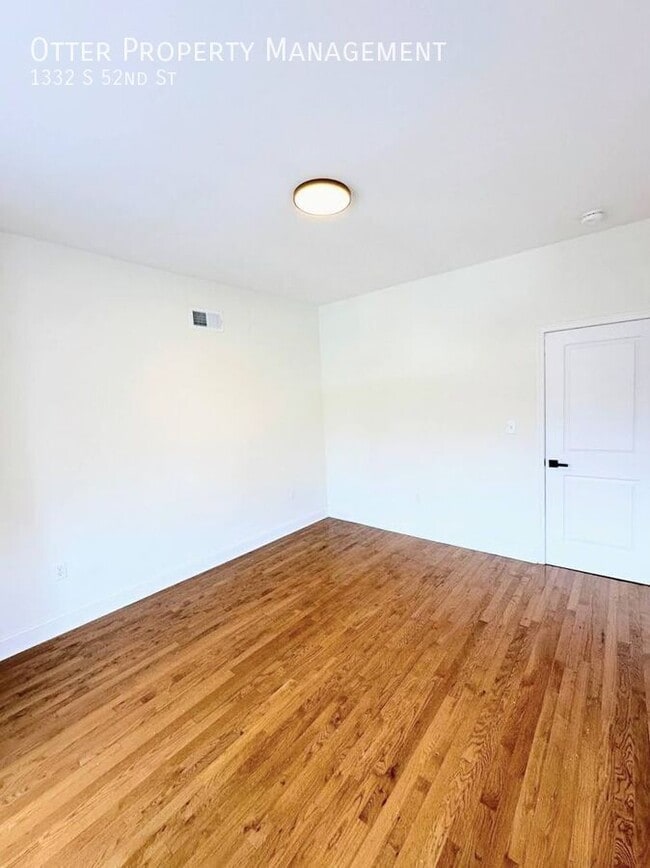 Building Photo - 1332 S 52nd St