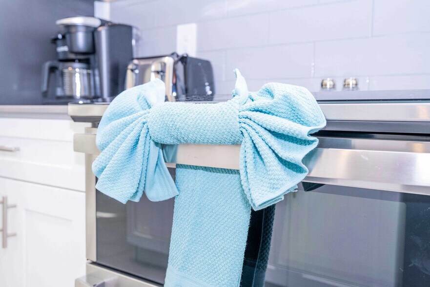 Building Photo - 2501 Reading Trail