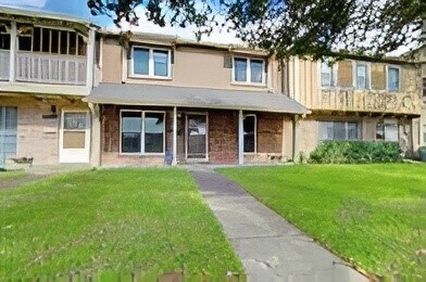 Building Photo - 10432 Hammerly Blvd