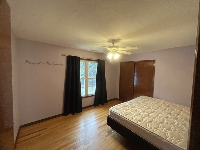 Building Photo - 1185 Eller Wood Dr