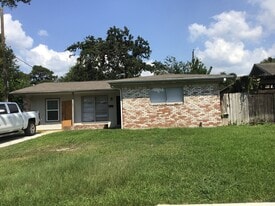 Building Photo - 234 Overbluff St