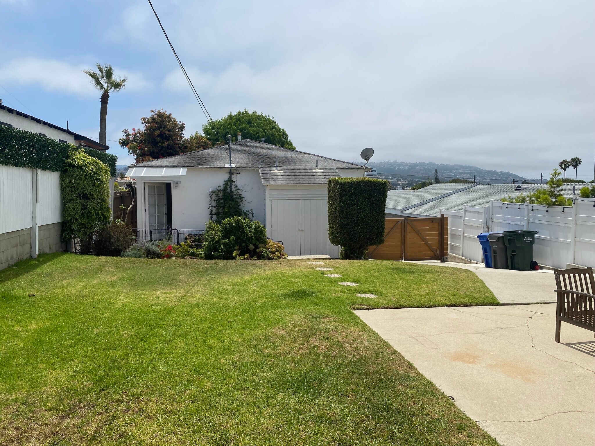 Building Photo - 1031 Avenue A