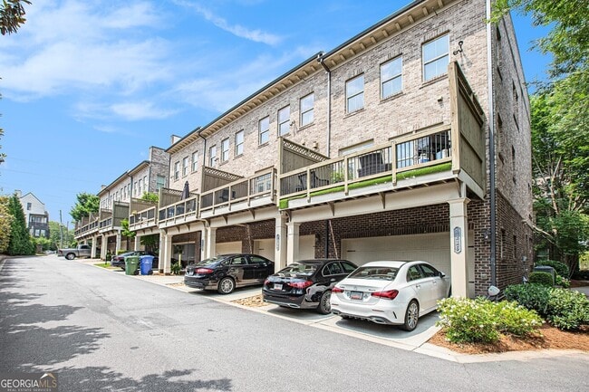 Building Photo - 1216 Virginia Ct