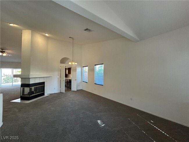 Building Photo - 497 1st Light St